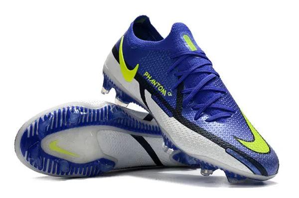 Phantom GT II Motivation Soccer Shoes Elite Football Boots - All Weather Conditions Control Boots                                                                                                      .