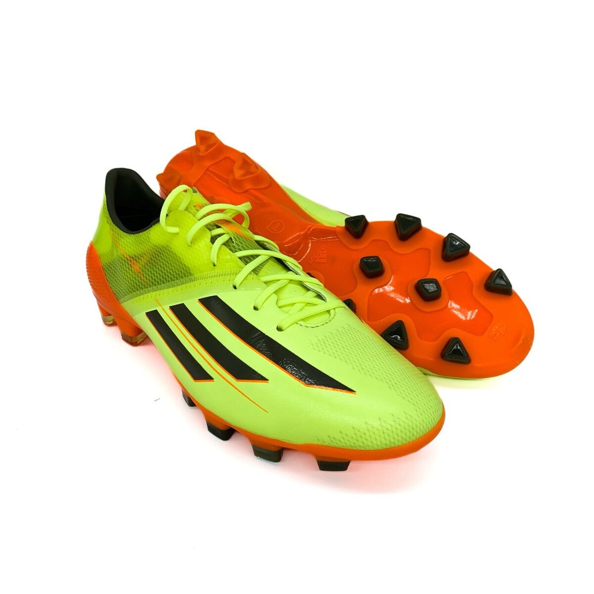 New Arrival All Weather Conditions Control Football Soccer Sports Shoes Elite Football Boots