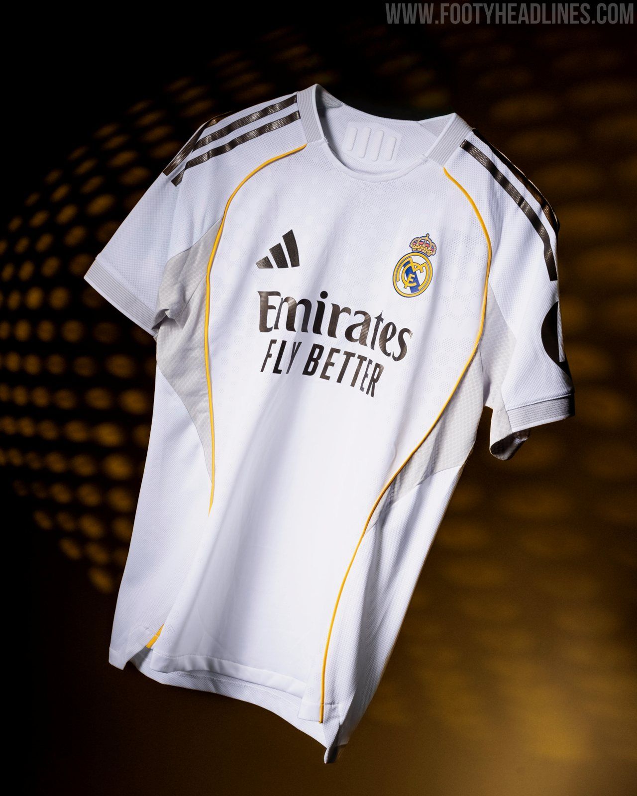 New Real Madrid Fan Jersey La Liga 2025-2026 Season Football Soccer Jersey Kits                                     .