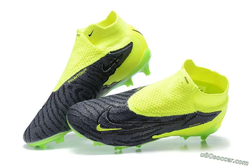 Phantom GX Lite Soccer Shoes Black Green Pro light football boots for Kids and Adults                       .