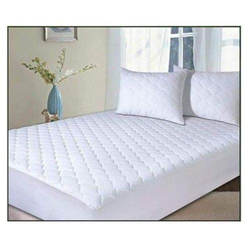 CLEARANCE OFFER Waterproof White Mattress Protector