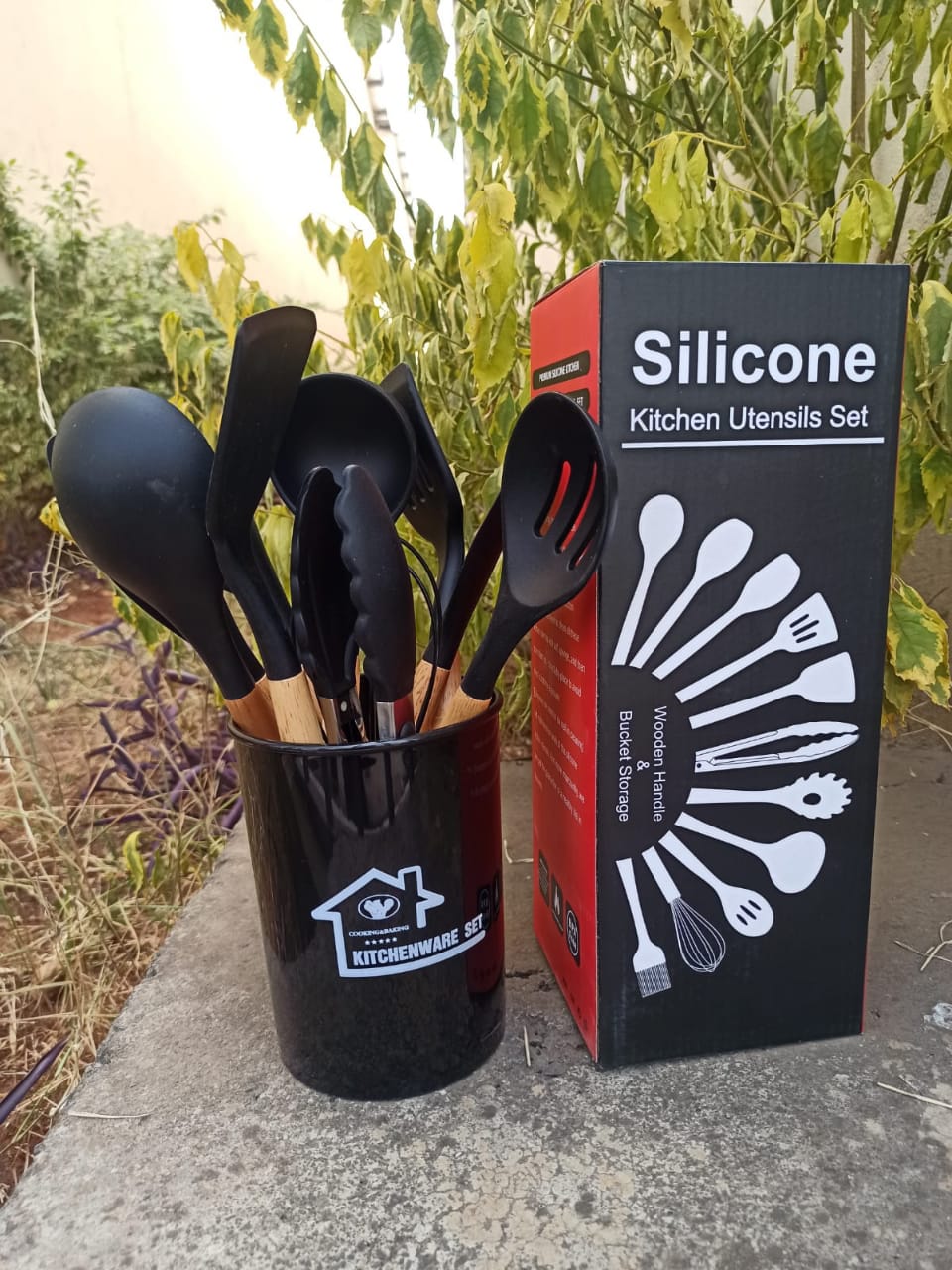 12pcs silicone cooking spoons,  holder
