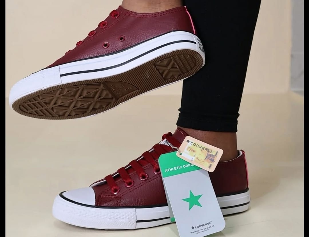 Maroon $ White Leather Converse Rubber shoes