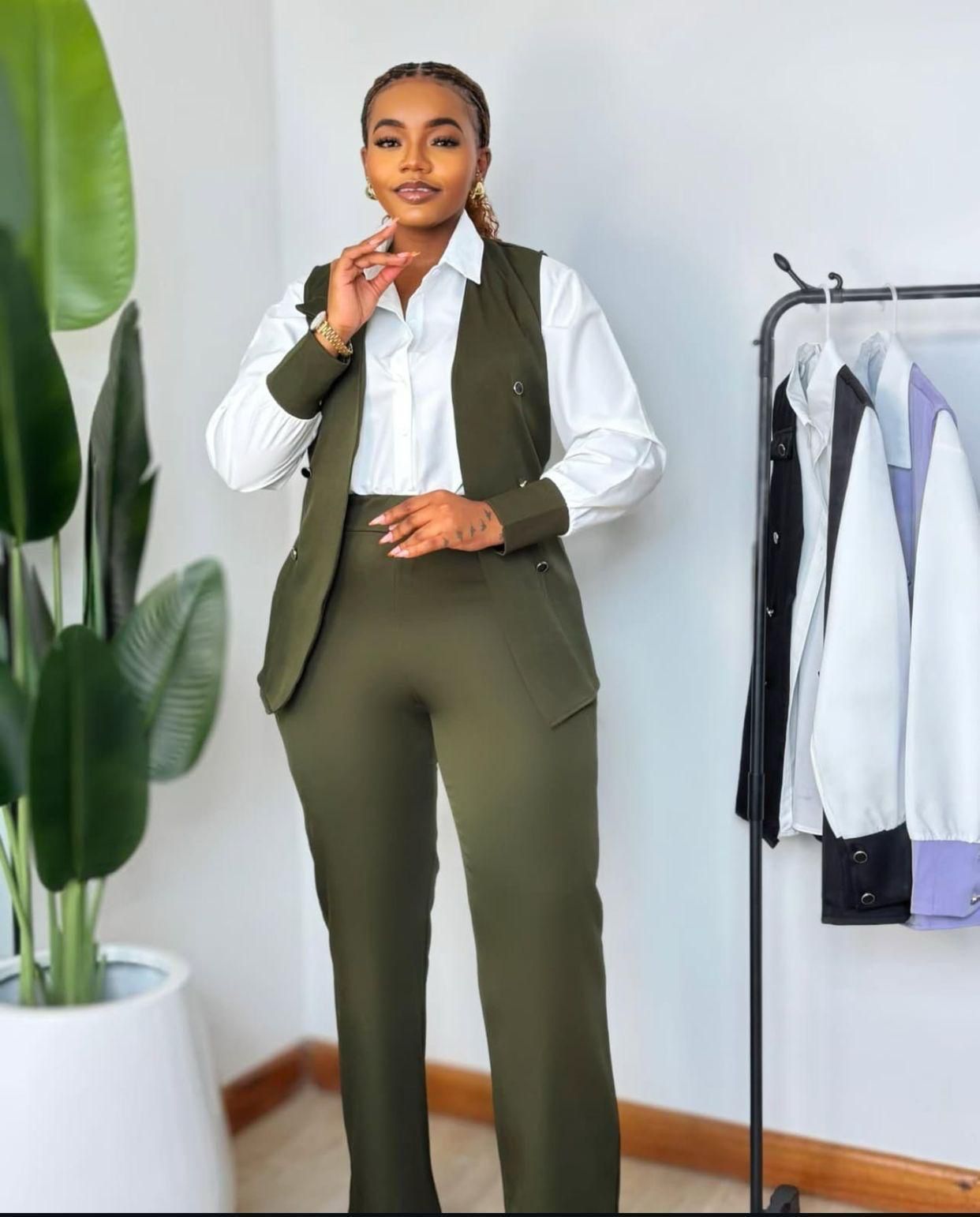 QUALITY 2 PIECES LADIES OFFICIAL CLOTHING TROUSER AND HALF COAT