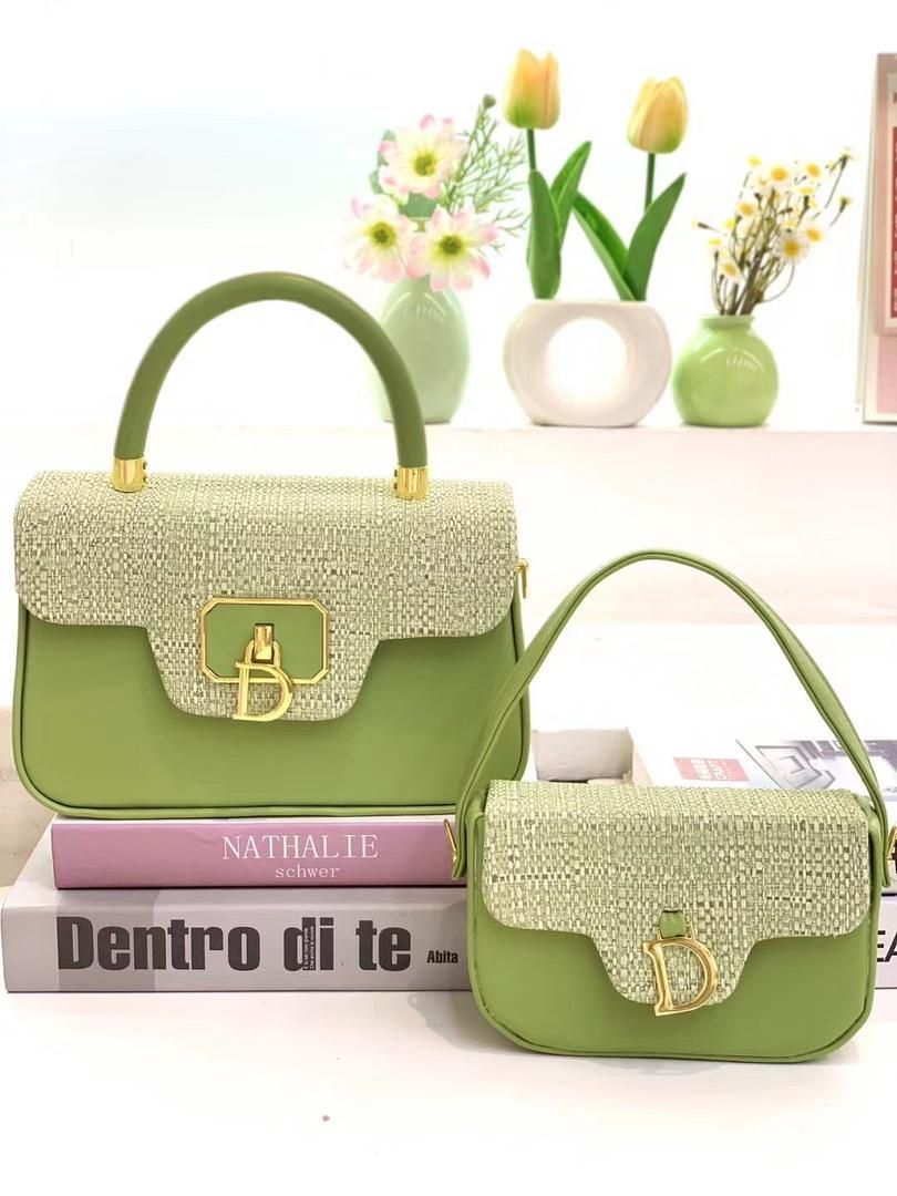 Add elegance and charm to your accessory collection with this beautiful women’s two-piece handbag set, designed for ladies who love stylish, classy, and versatile fashion