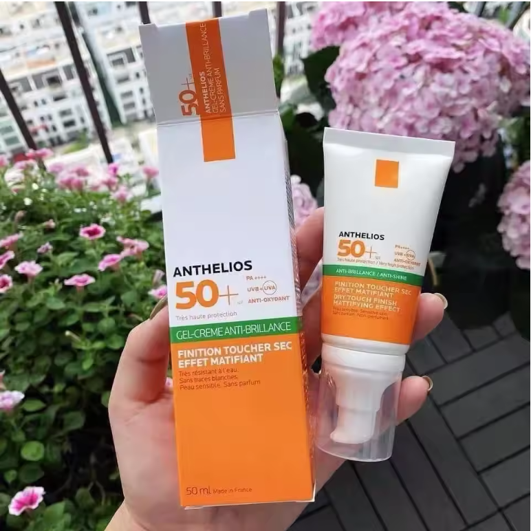 Sunscreen SPF50+ Oil Control Light and Non Greasy Suitable for Oily and Mixed Skin Green Label Sunscreen