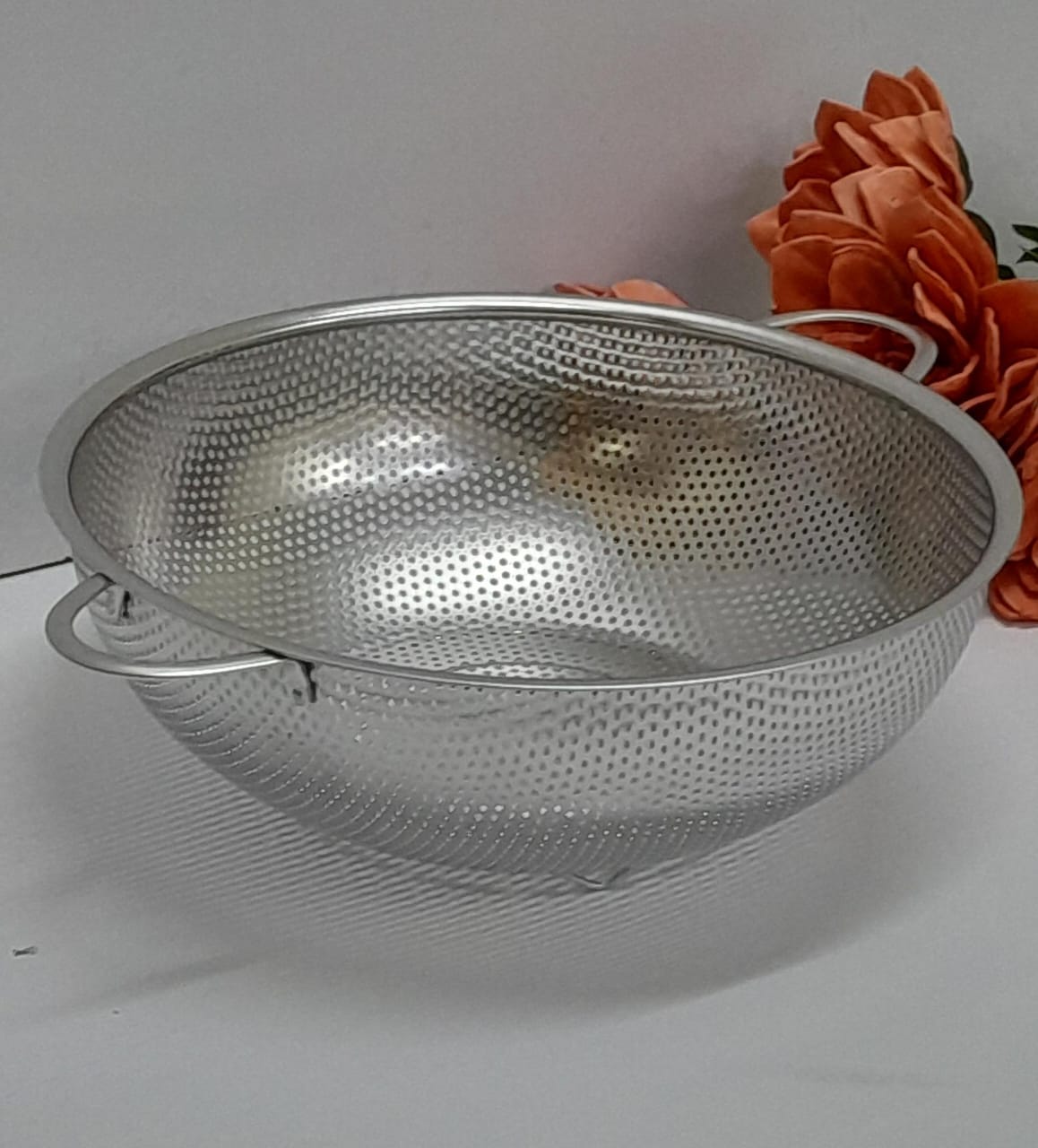 High Quality Stainless Steel Rice Drainer /Pasta Flour Sifter Chips Basket Sieve Colander - High-quality stainless steel material, stretched in one piece, not easy to rust, strong and durable.