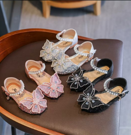 1Pair Summer Girls Sandals Fashion Sequins Rhinestone Bow Girls Princess Shoes Baby Girl Shoes Flat Heel Sandals