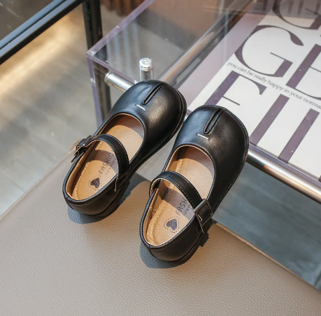 1Pair New Children Leather Shoes for Girls Shoes Kids Soft Bottom Anti-skid Outside Walking Shoes Split Toe Prom Party Footwear