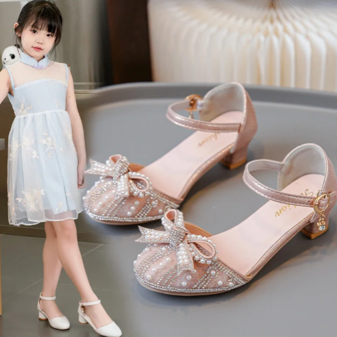 1Pair Baby Girls Princess Shoes Elegant Kids Beaded Sandals Comfortable Stiletto Crystal Catwalk Fashion Spring/summer Students