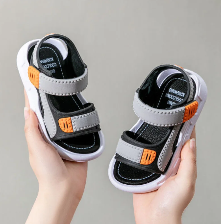 1Pair Boys and Girls Sandals Shoes Soft Soled Children Kids Baby Beach Shoe Swimming Shoe Outdoor Sandal Roman Slippers