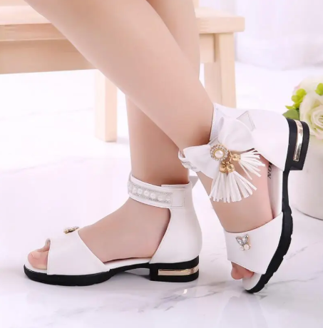 1Pair Kids Bow Sandals Children Girls Summer Cute Sandals Beach Sandals Princess Fashion High Heels Tassel School Shoes