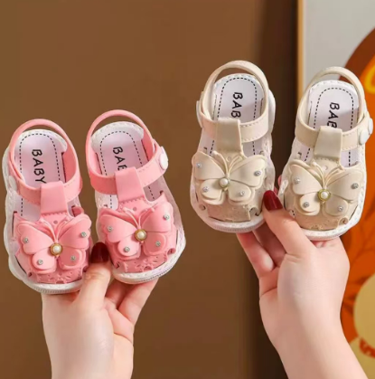 1Pair Girls' Sandals, Summer Children's Anti Slip Soft Soled Princess Beach Shoes