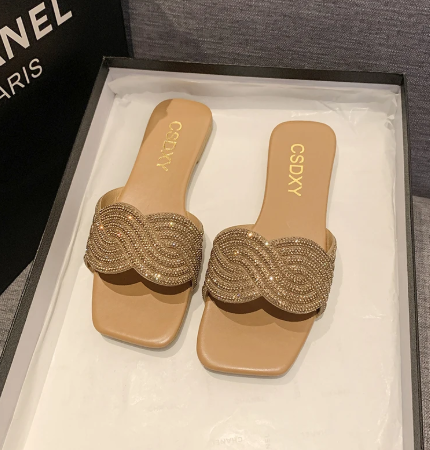 1Pair Summer Flat Heel Rhinestone Ladies Shoes Women Fashion Rhinestones Sandals High quality Outdoor Beach Slides Slippers