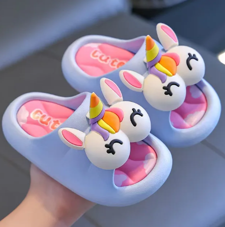 1Pair Children's Fashion Cartoon Sandals and Slippers Summer Boys and Girls Anti Slip Soft Soles Infants Children Hole Shoes
