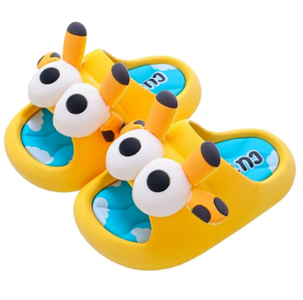 1Pair Children's Fashion Cartoon Sandals and Slippers Summer Boys and Girls Anti Slip Soft Soles Infants Children Hole Shoes