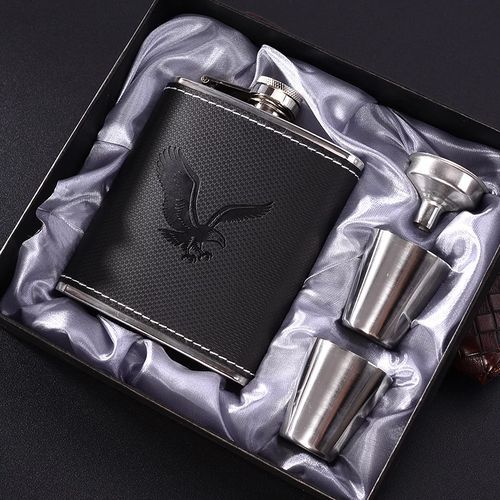 Hip Whisky Flask, Liquor Bottle With 2 Tot Cup/Gift Set | Add a touch of Class and Elegance to your life with this wonderful flask set.