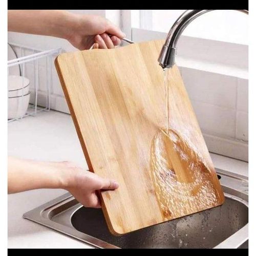 Quality Wooden Bamboo Double Sided Chopping Board  |  the ideal bamboo cutting board to slice and dice all day and create finely cut slices of meat and veggies