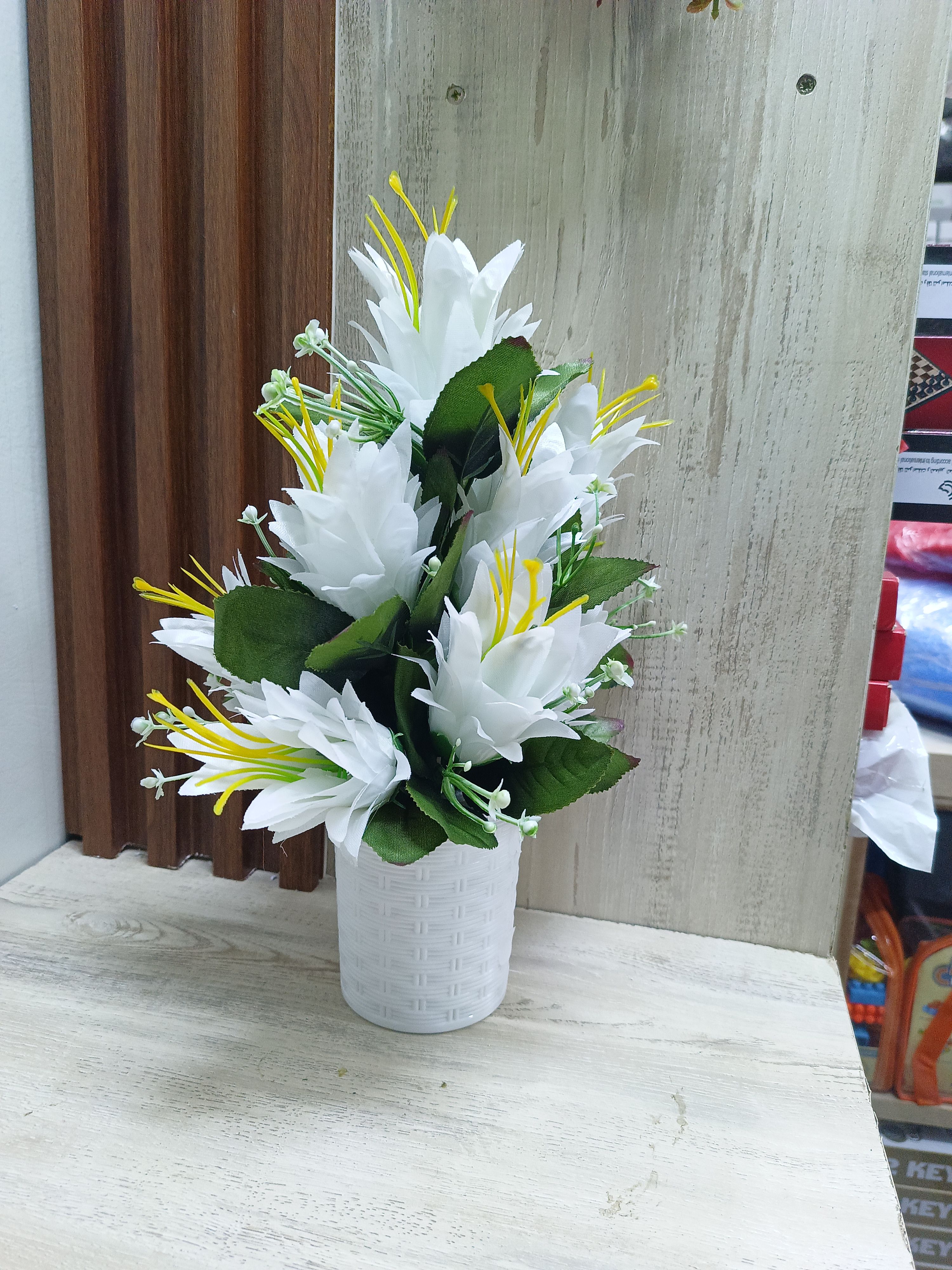 Lily Table Top Artificial Lily Flower- add a luxurious touch to your interior setting and the same time