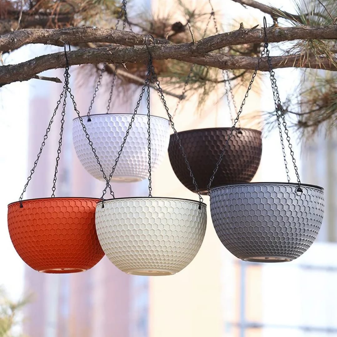 Plastic Woven Pattern Hanging Plant Pot/ Planter Add a touch of charm to your indoor or outdoor space
