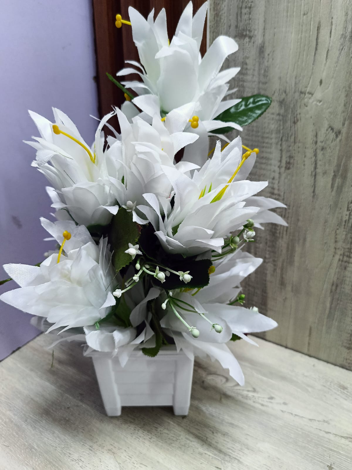 Nordic Table Top Artificial flowers Lily- white