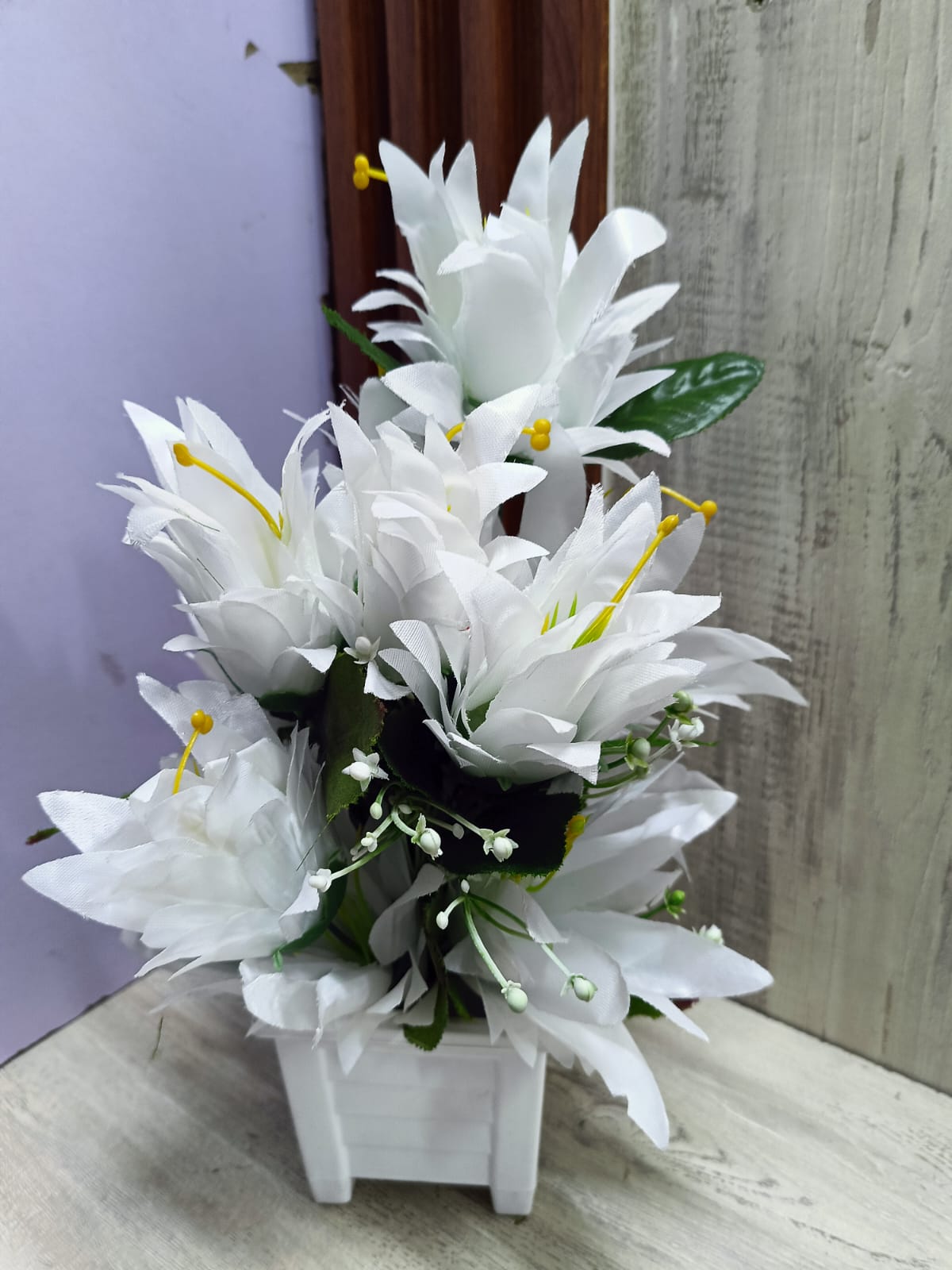 Nordic Table Top Artificial flowers Lily- white