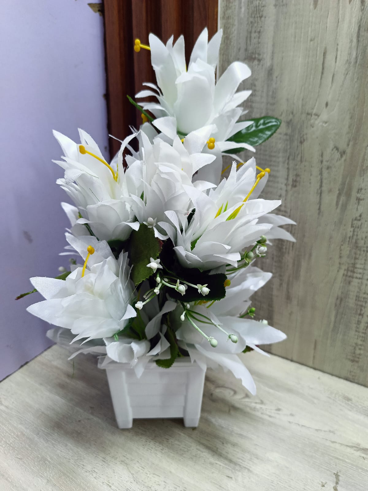 Nordic Table Top Artificial flowers Lily- white