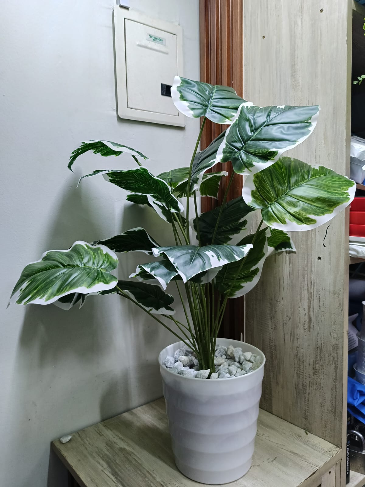 Artificial with white patches Flower , Decor Stones Plus A spiral Vase- wht-  Makes your house look fantastic and beautiful