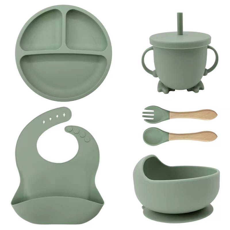 6Pcs Silicone Baby Feeding Set with Suction Bowl, Suction Plate, Bib, Cup, Spoon and Fork