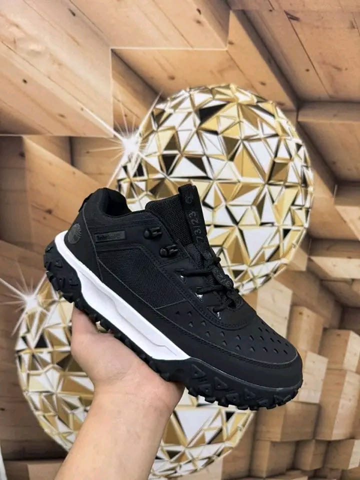 New Arrival Original Timberland Ankle Boots Durable & Stylish Men's Shoes Sneakers for Every Occasion
