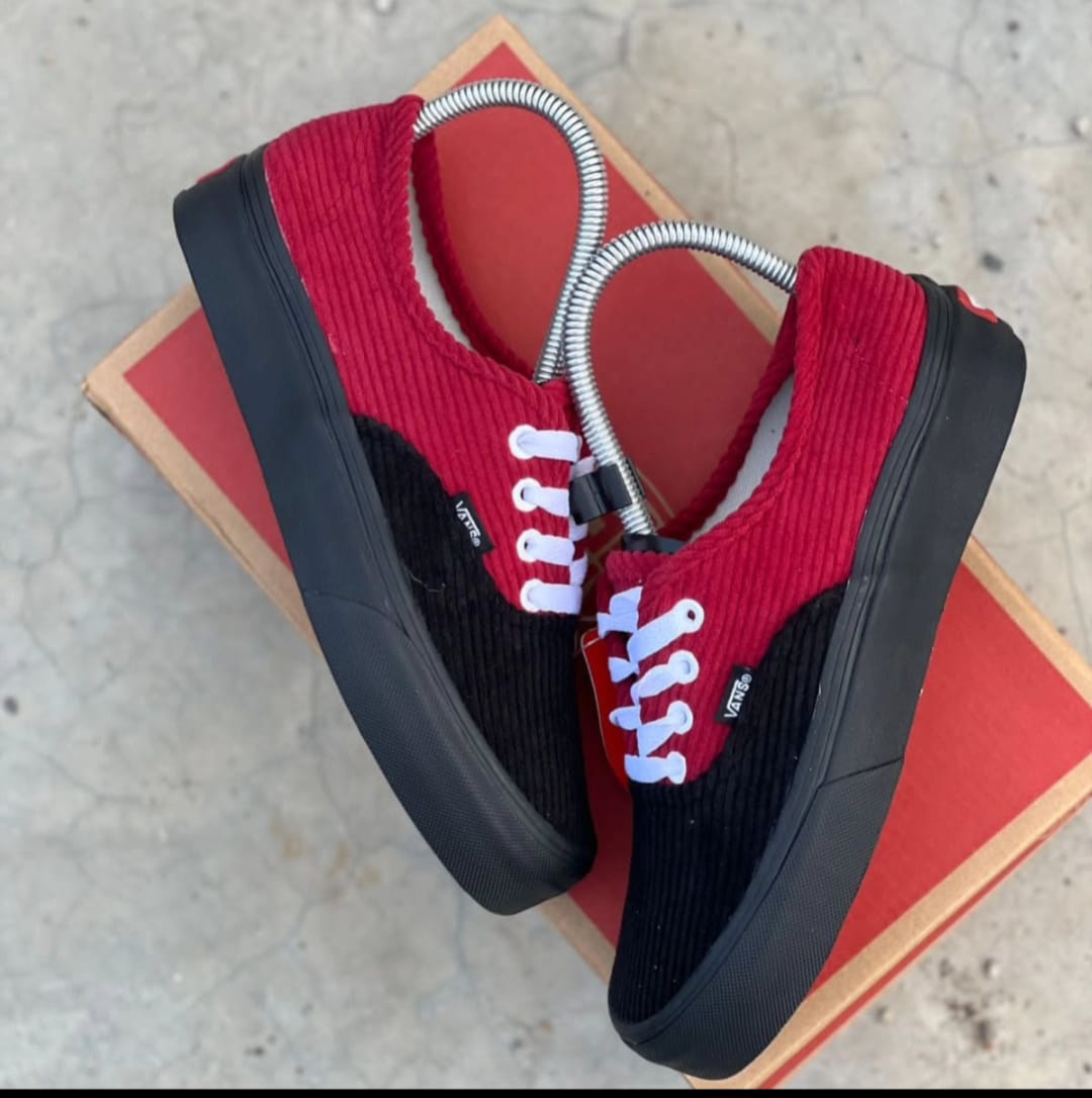 Classic Corduroy Vans off the Wall Unisex Mens and Womens Shoes Comfortable Lace Up Sneakers Fashionable Gentlemen Shoes Low Dunk Rubbers