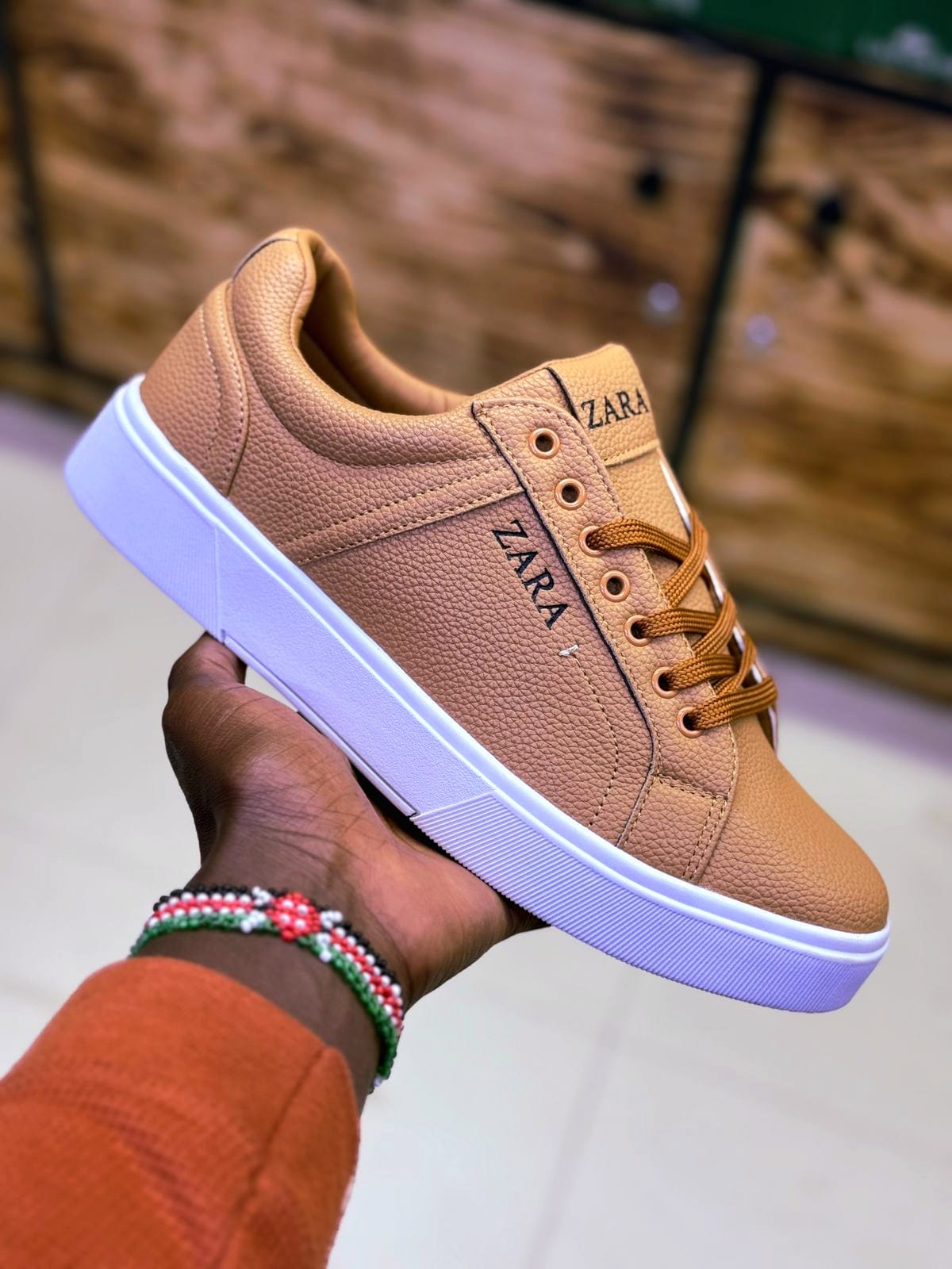 Classic Zara Unisex Men and women classic fashionable High Quality Durable & Comfortable Zara Men shoes Generic  sneakers Sizes 40-44