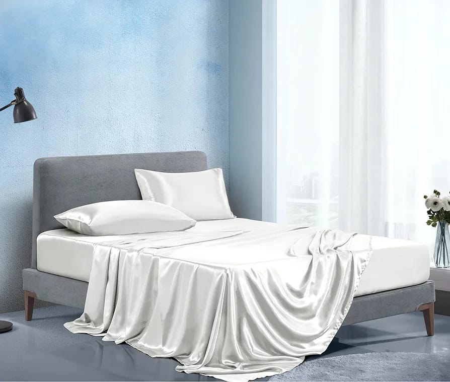 6Pcs of King size Luxury Silky soft Mulberry Fitted Bedsheets Set (1 flat silk bedsheet , 1 Fitted Silk bedsheet and 4 Pillow cases) Bedding Set