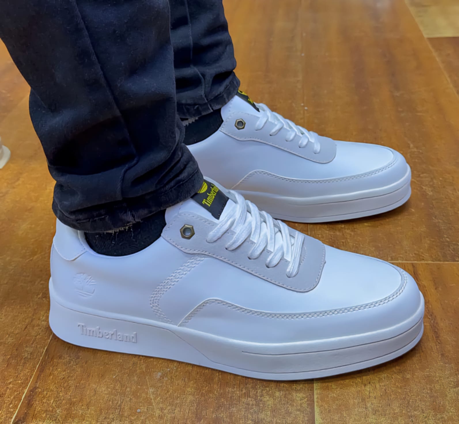 [KILIMALL SPECIAL OFFERS] Timberland Casual Classic Mens and women's Lace up Sneakers Unisex Comfortable Generic Shoes Low Cut Girls and Boys Sports Shoes Sizes 40-45