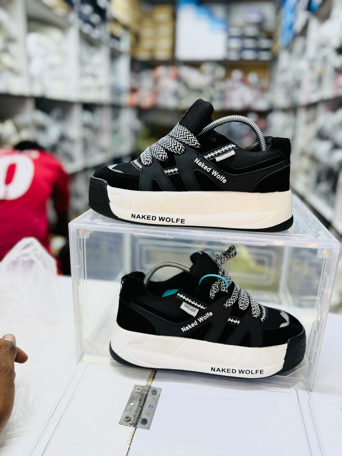 NAKED WOLFE Quality Balance Unisex Sneakers Girls and Boys Generic Sports Shoes Sizes 40-45