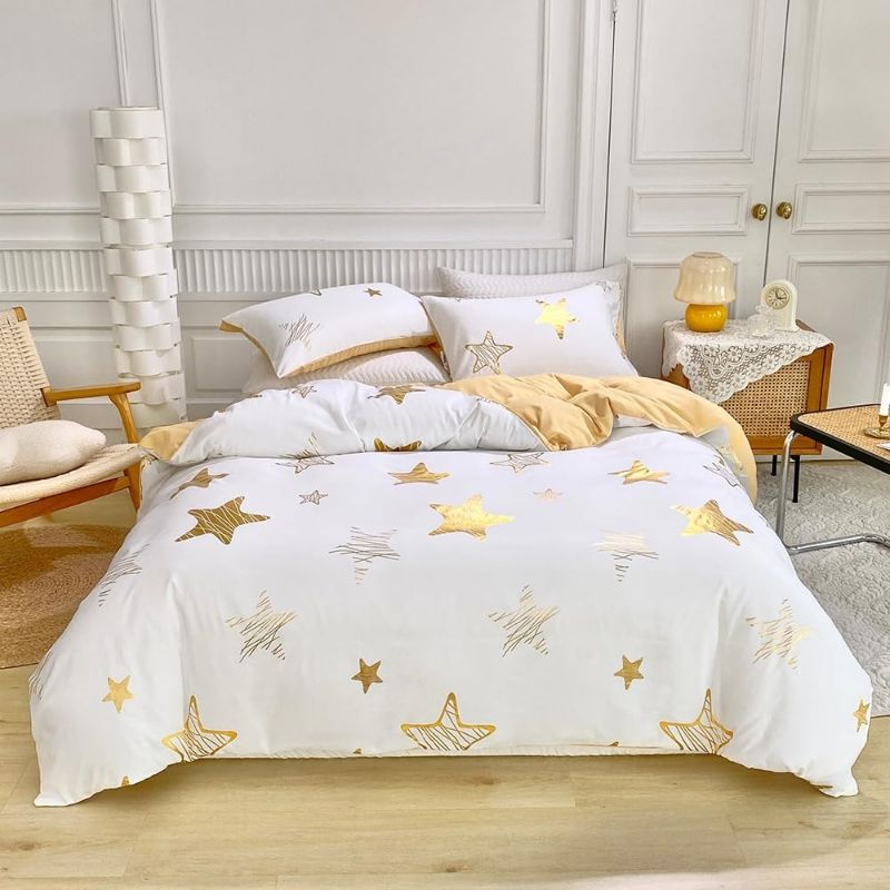 4Pcs Set CLASSY Tuffed and marble duvet covers with 1pc duvet cover, 1pc flat bed sheet and two pillow covers