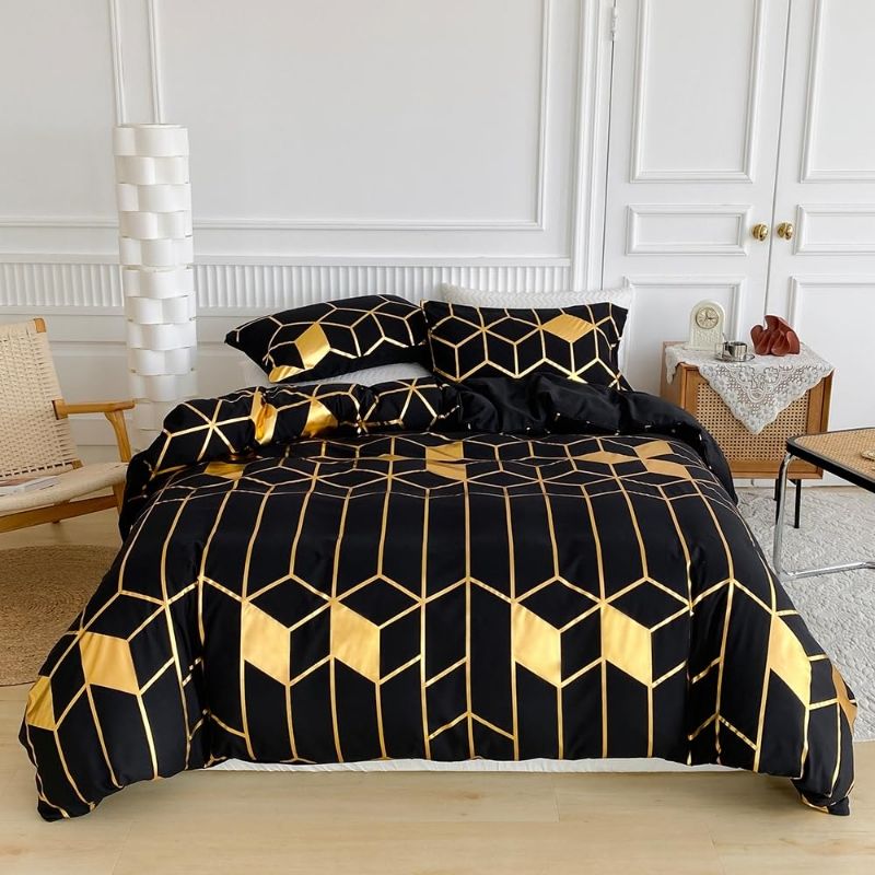 4Pcs Set CLASSY Tuffed and marble duvet covers with 1pc duvet cover, 1pc flat bed sheet and two pillow covers