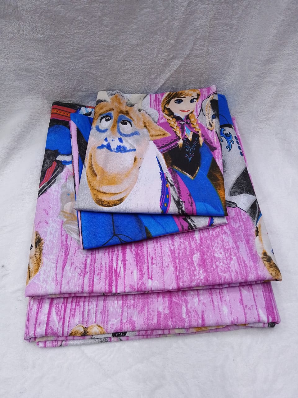 [🔥⚡ FLASH OFFER ⚡🔥 🥑🌽ONLY AT KILIMALL !!! ] [ 4 x 6 ] 4Pcs Classy Very Quality Durable & Stylish Cartoon themed bedsheets ( 2 bedsheets &   2  pillow cases ) at Best Price