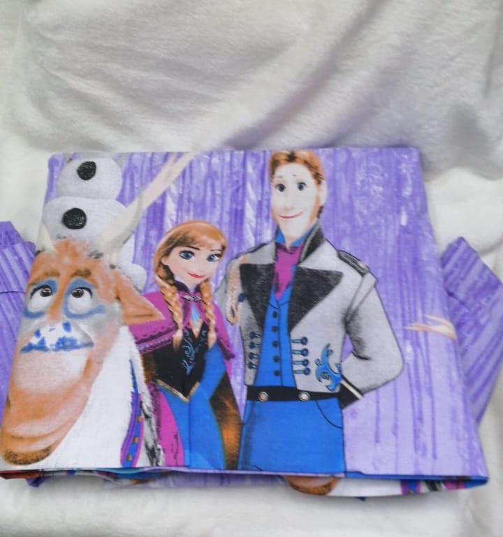 [🔥💰 BEST OFFER 💰🔥 🥑🌽ONLY AT KILIMALL !!! ] [ 4 x 6 ] 4Pcs Classy Very Quality Durable & Stylish Cartoon themed bedsheets ( 2 bedsheets &   2  pillow cases ) at Best Price