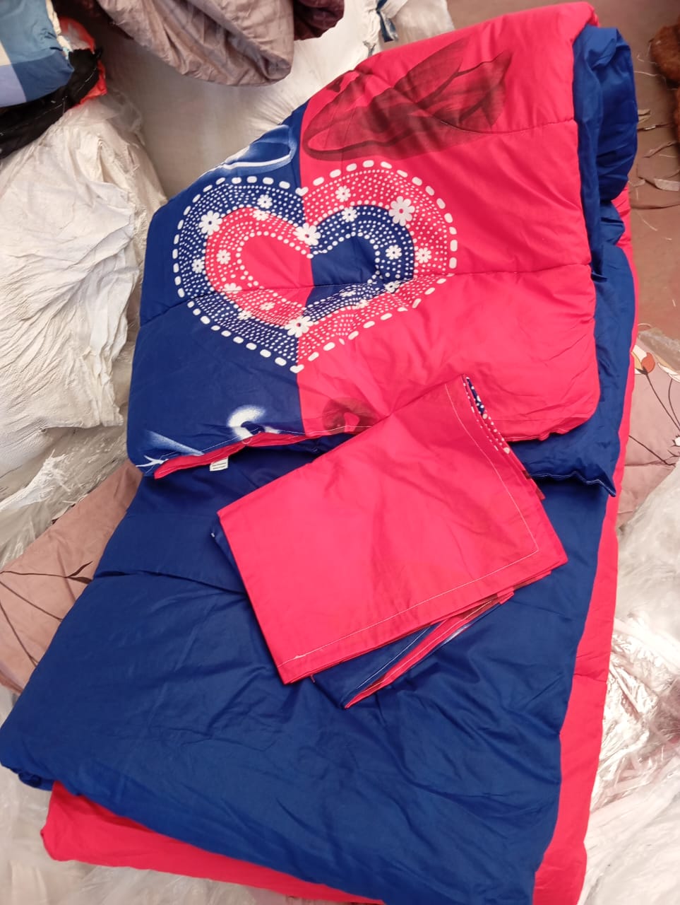 [🔥🔴 FINAL OFFER 🔴+ ADDED OFFERS🔥 🥑🌽ONLY AT KILIMALL !!! ]  [ 6 x 6 ] New Arrival Classy Very Quality Durable & Comfortable Unbinded duvets  With 1 bedsheet & 2 pillow cases )