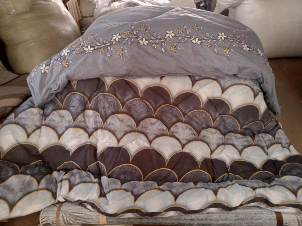 [🟡 REGULAR OFFER 🟡+ ADDED OFFERS🔥 🥑🌽ONLY AT KILIMALL !!! ]  [ 6 x 6 ] New Arrival Classy Very Quality Durable & Comfortable Unbinded duvets  With 1 bedsheet & 2 pillow cases )