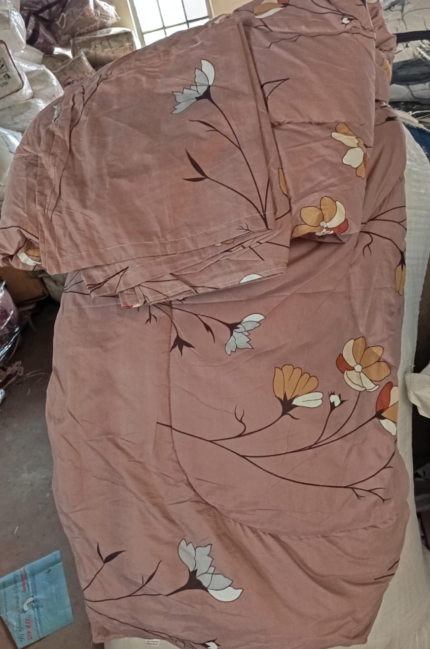 🌟 PREMIUM OFFER 🌟- [ EXPERIENCE LUXURY FOR LESS!!!]🔥 🥑🌽ONLY AT KILIMALL !!! ] [ 6 x 6 ] New Arrival Classy Very Quality Durable & Comfortable Unbinded duvets  With 1 bedsheet & 2 pillow cases )