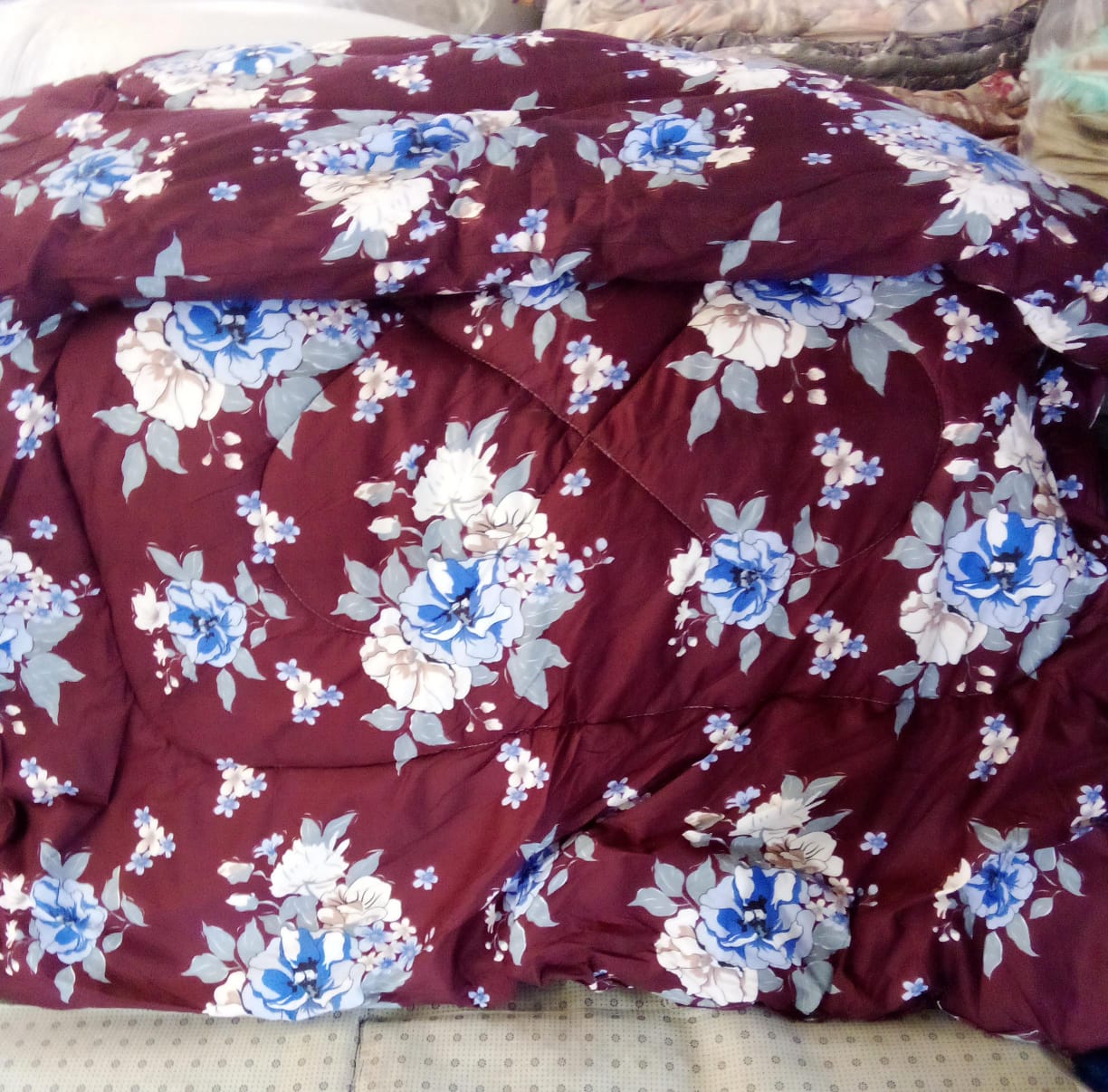 🌟 PREMIUM OFFER 🌟- [ EXPERIENCE LUXURY FOR LESS!!!]🔥 🥑🌽ONLY AT KILIMALL !!! ] [ 6 x 6 ] New Arrival Classy Very Quality Durable & Comfortable Unbinded duvets  With 1 bedsheet & 2 pillow cases )