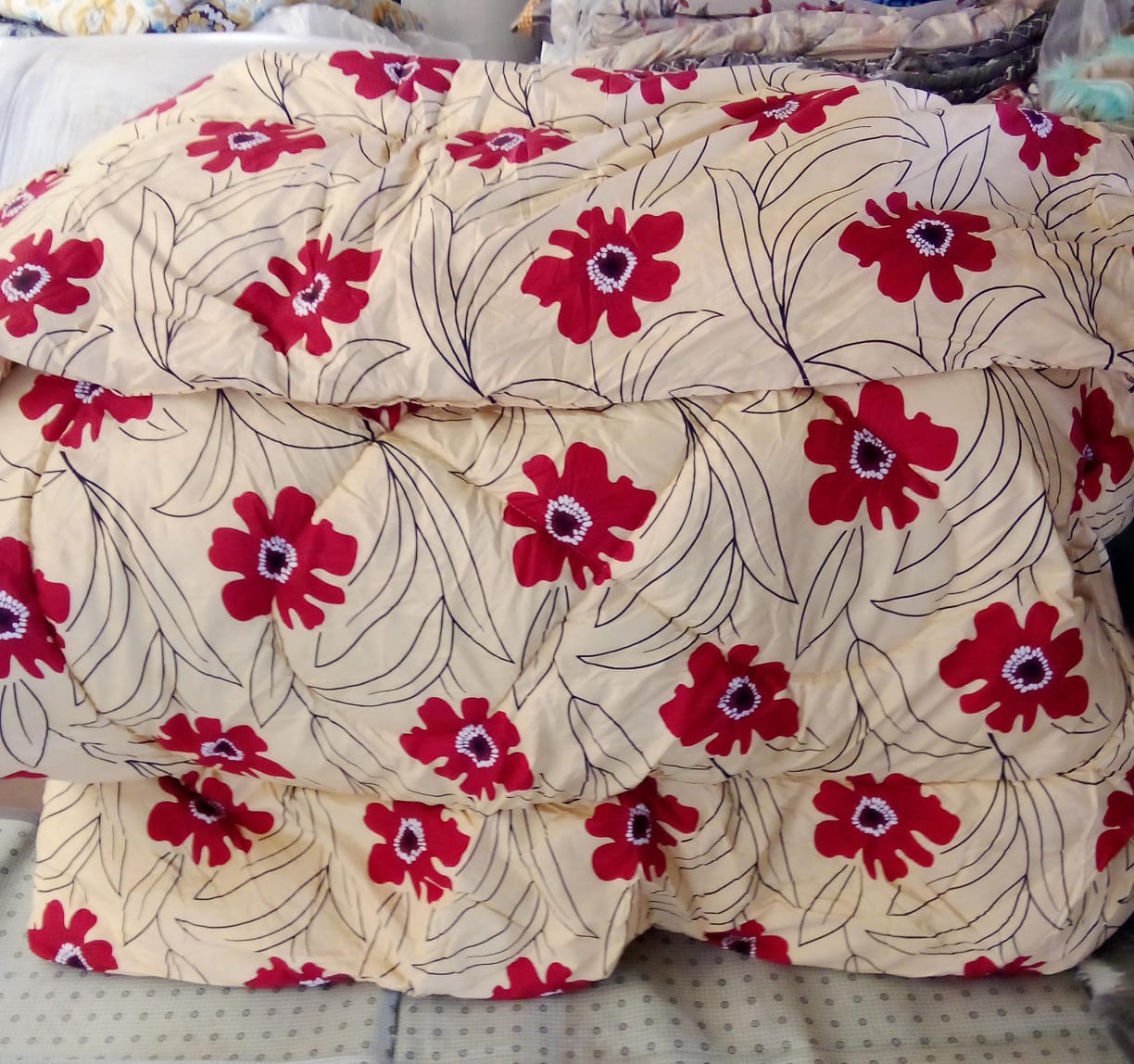 🌟 PREMIUM OFFER 🌟- [ EXPERIENCE LUXURY FOR LESS!!!]🔥 🥑🌽ONLY AT KILIMALL !!! ] [ 6 x 6 ] New Arrival Classy Very Quality Durable & Comfortable Unbinded duvets  With 1 bedsheet & 2 pillow cases )