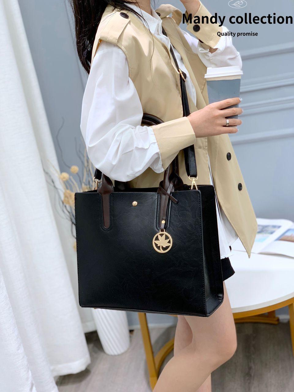 🛍️ DAILY OFFER 🛍️ - A 1 pc Women Handbag very high quality adorable And At Affordable Price