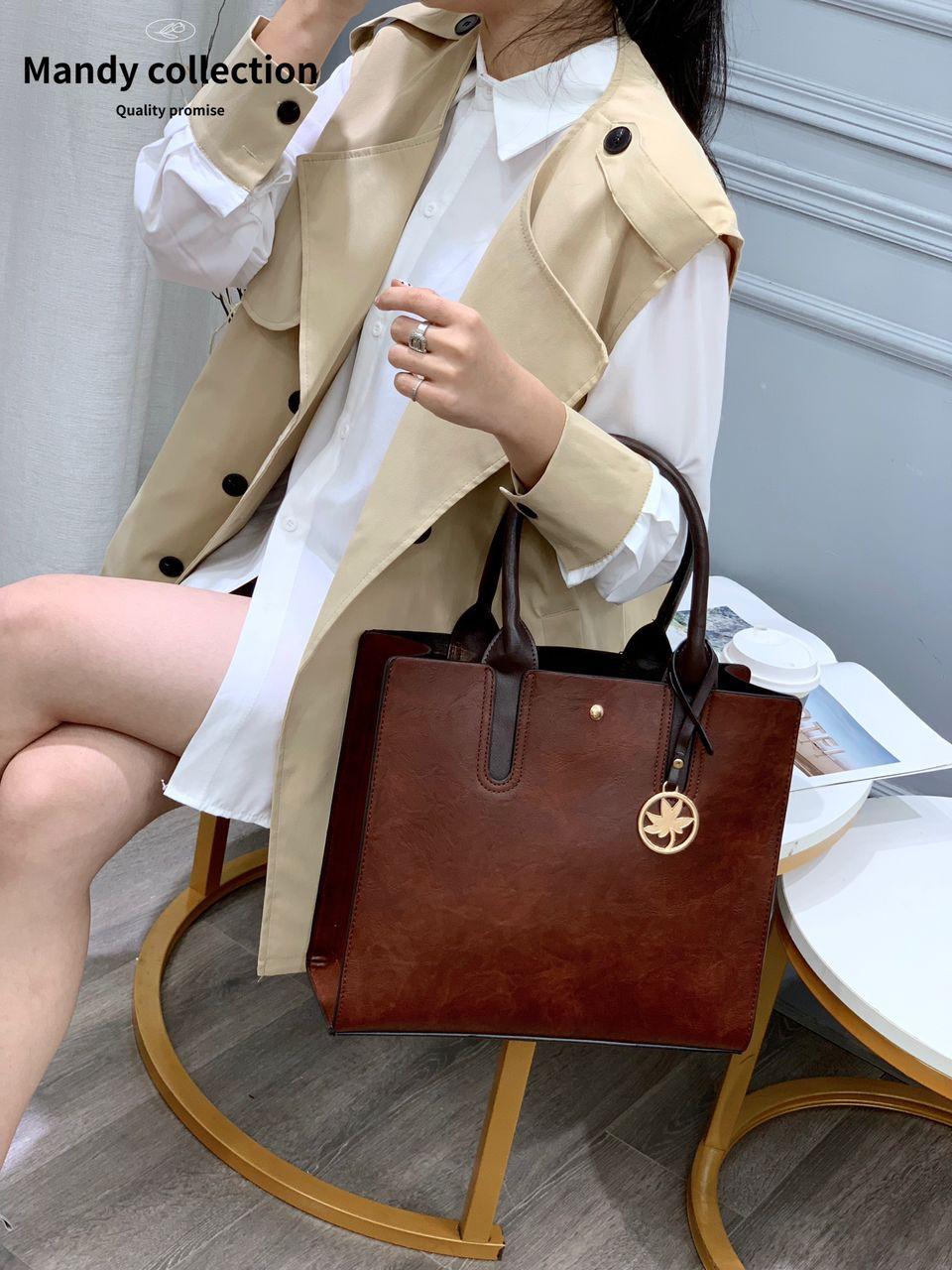 🛍️ DAILY OFFER 🛍️ - A 1 pc Women Handbag very high quality adorable And At Affordable Price