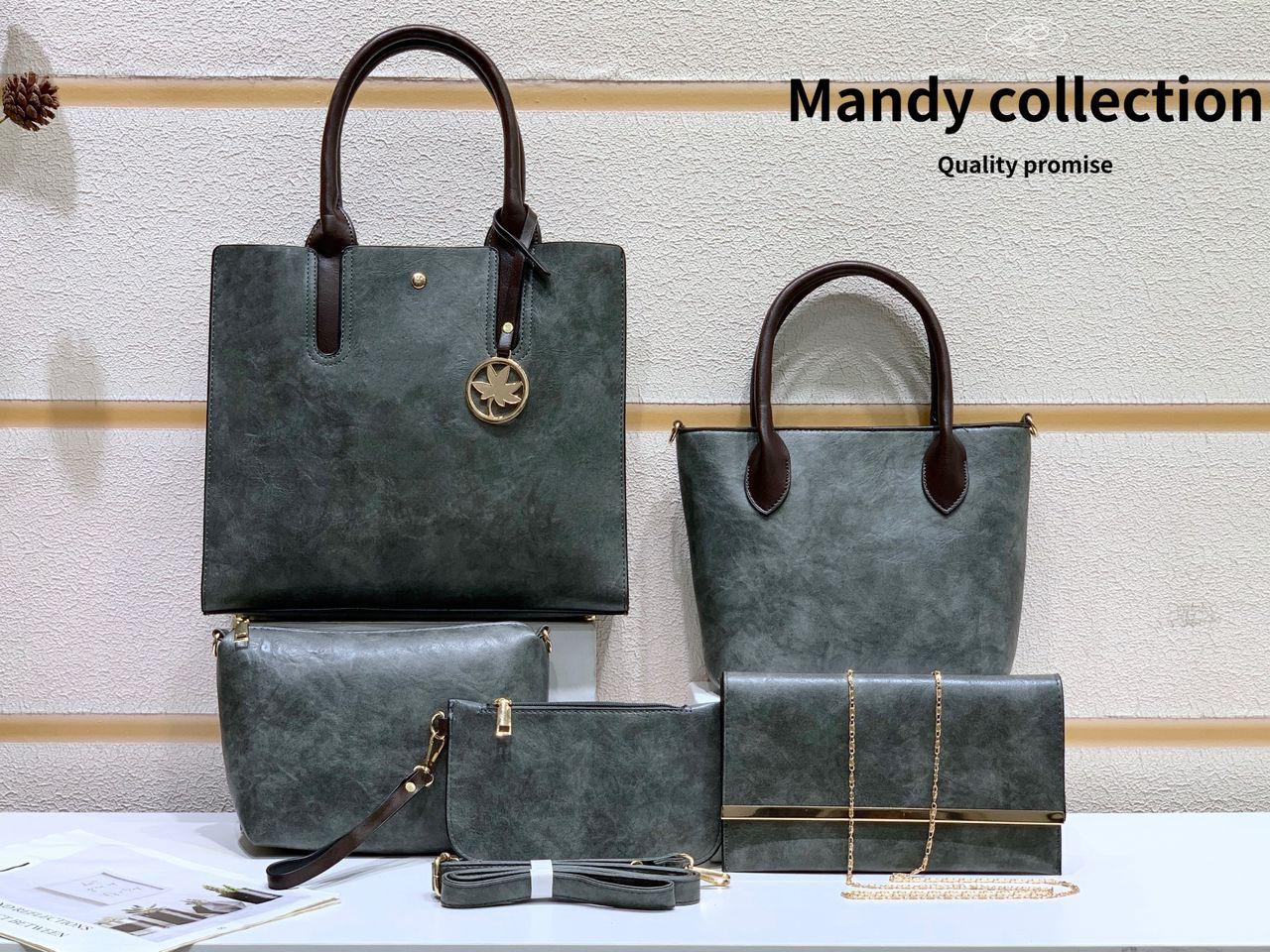 🛍️ DAILY OFFER 🛍️ - A 1 pc Women Handbag very high quality adorable And At Affordable Price