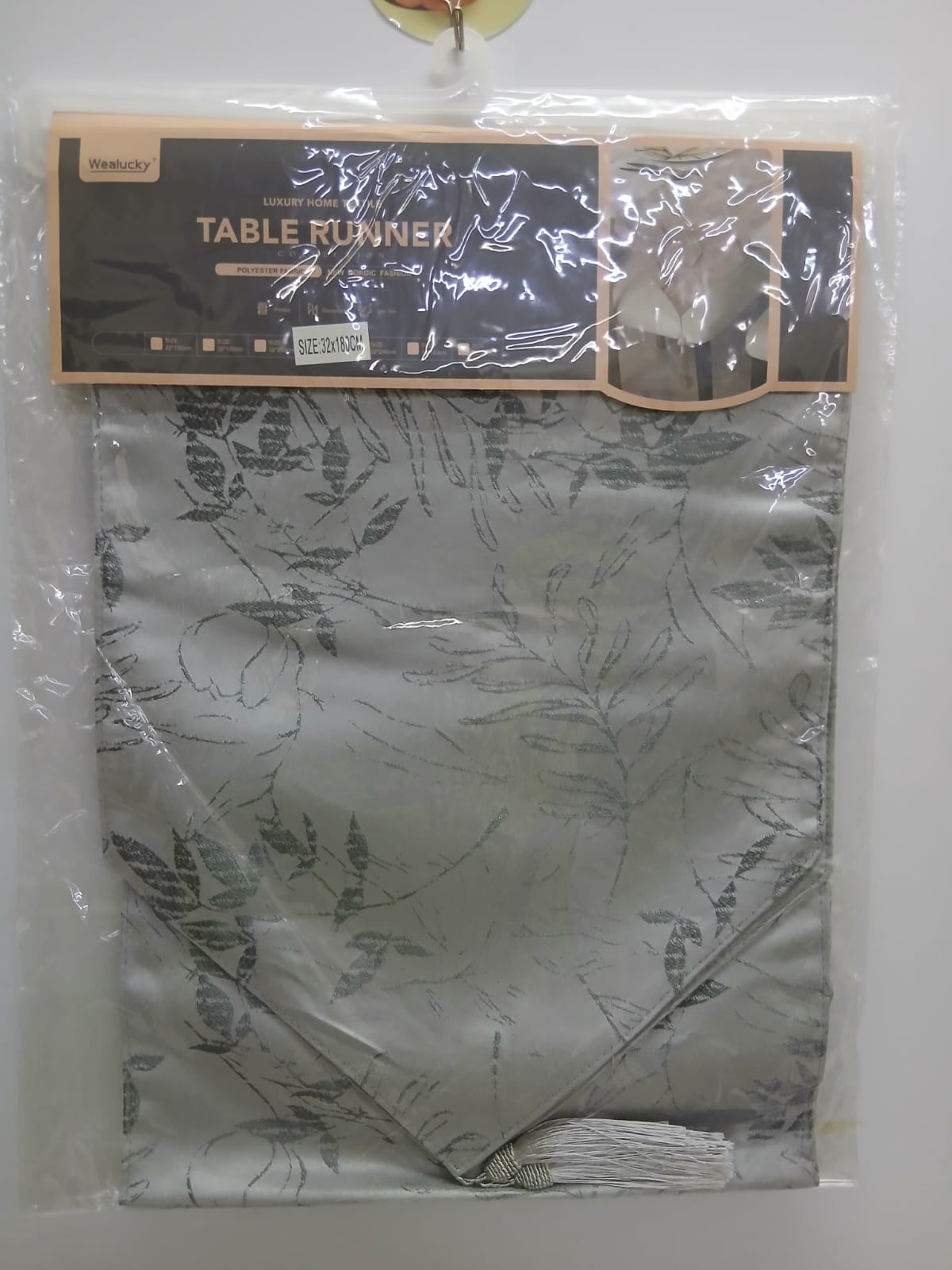 🎯 LIMITED OFFER 🎯 1 PC Fabric Table Runner – 30 cm × 183 cm, Stylish, Durable & High-Quality Home Décor