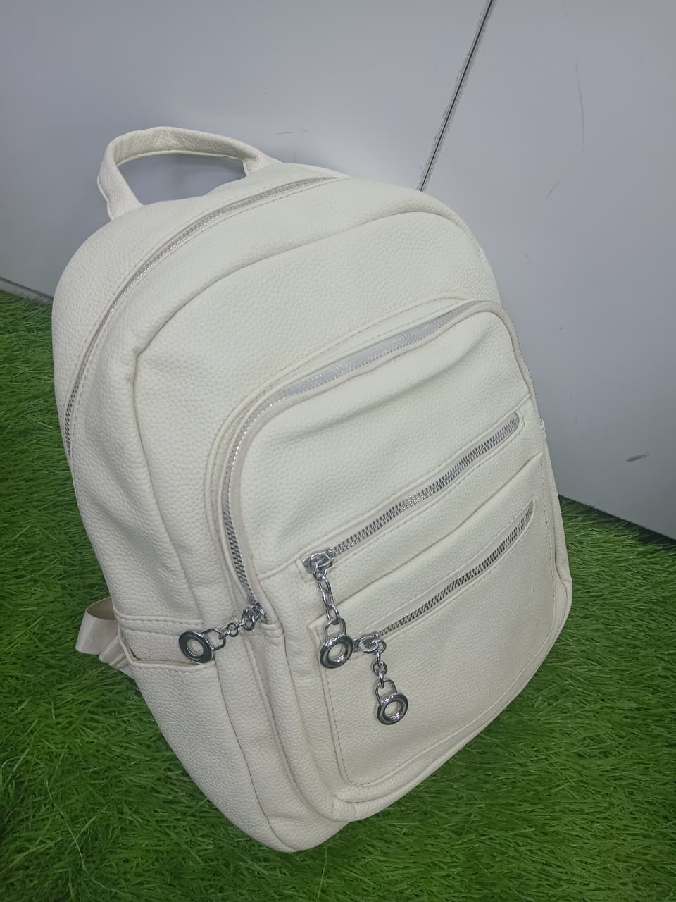 🧨 CLEARANCE OFFER 🧨 - Women's Fashionable Handbag | Durable & Stylish | Zipper Shoulder Bag for Daily, Work, Shopping & Travel