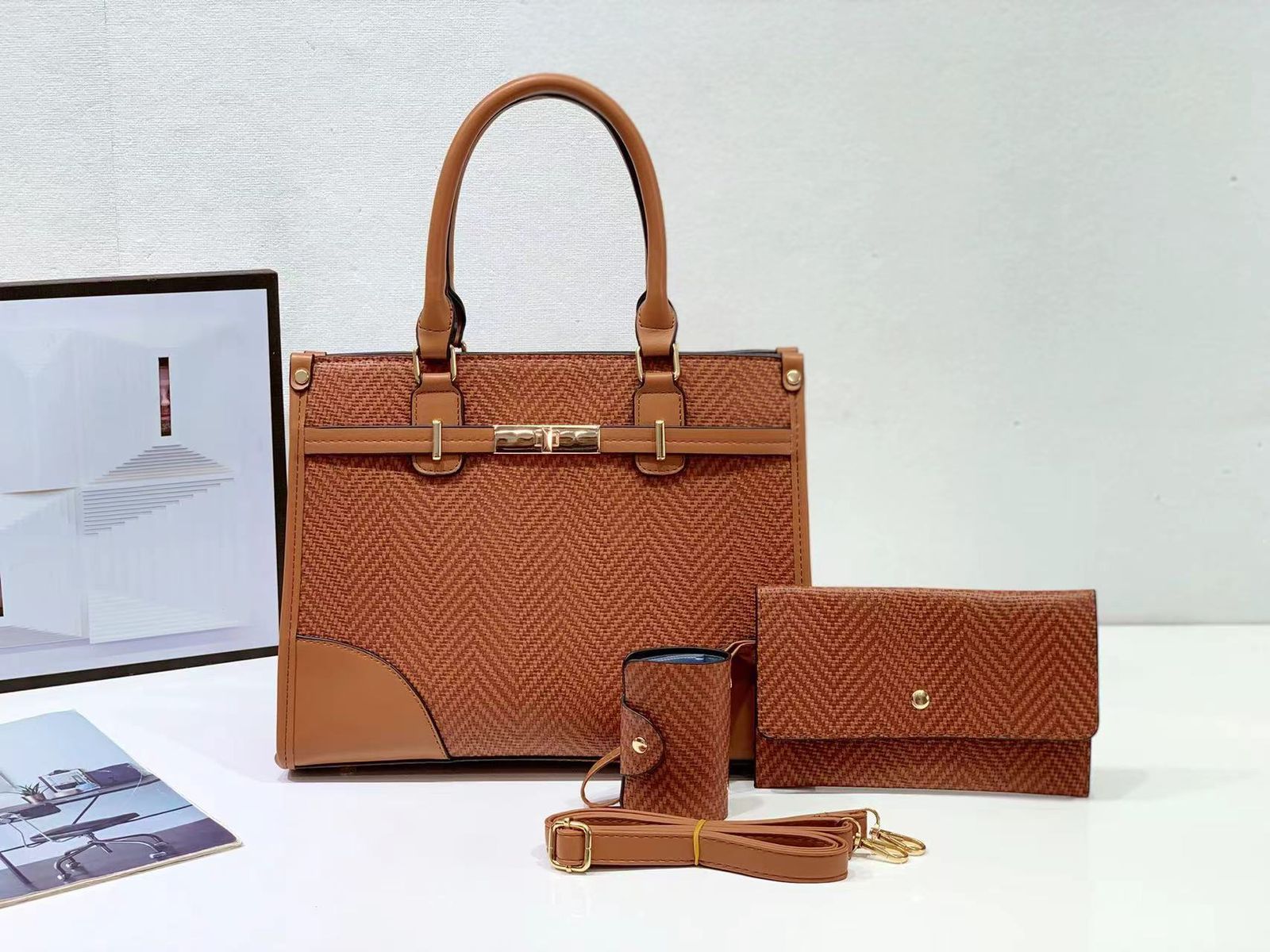 🎁 BONUS OFFER 🎁 - Women's Fashionable Handbag | Durable & Stylish | Zipper Shoulder Bag for Daily, Work, Shopping & Travel